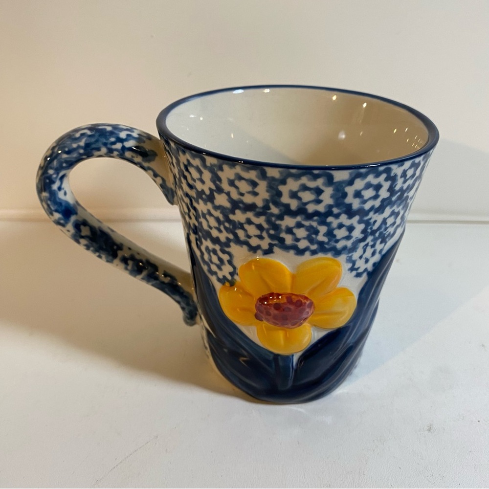 Temp-tations Old World Yellow Flower Blue Coffee Tea Mug